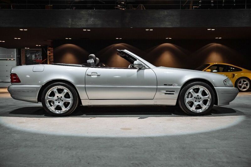 Gebraucht Mercedes SL500 Edition 306 PS (225 kW) 2001 Silber Cabrio