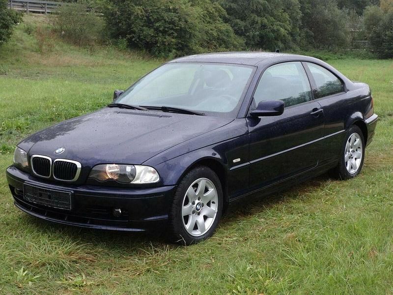 Second-hand BMW 318 Performance 118 CP (86 kW) 2000 Albastru Coupe