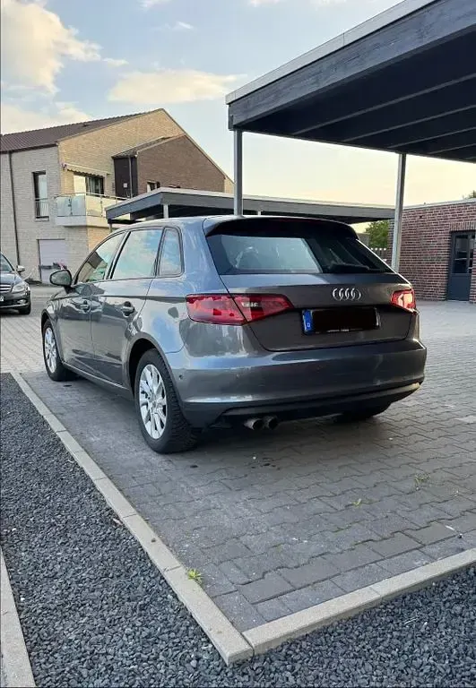Brugt Audi A3 Ambiente 125 HK (91 kW) 2014 Grå Sedan