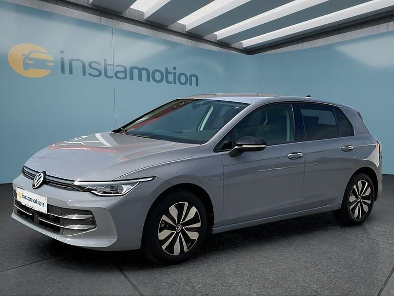 Grau Gebraucht 2024 VW Golf VIII Kleinwagen | 28.449 € (Fairer Preis) - Bild 1/4