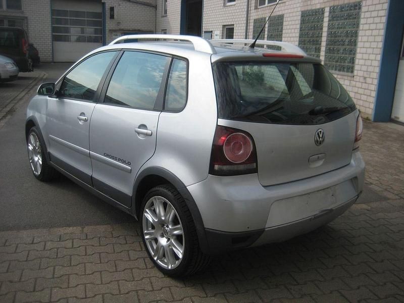 Gebraucht VW Polo Cross 80 PS (58 kW) 2006 Silber Kleinwagen