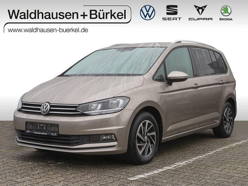 Beige Gebraucht 2018 VW Touran Join Van / Kleinbus | 18.990 € (Superpreis) - Bild 1/4