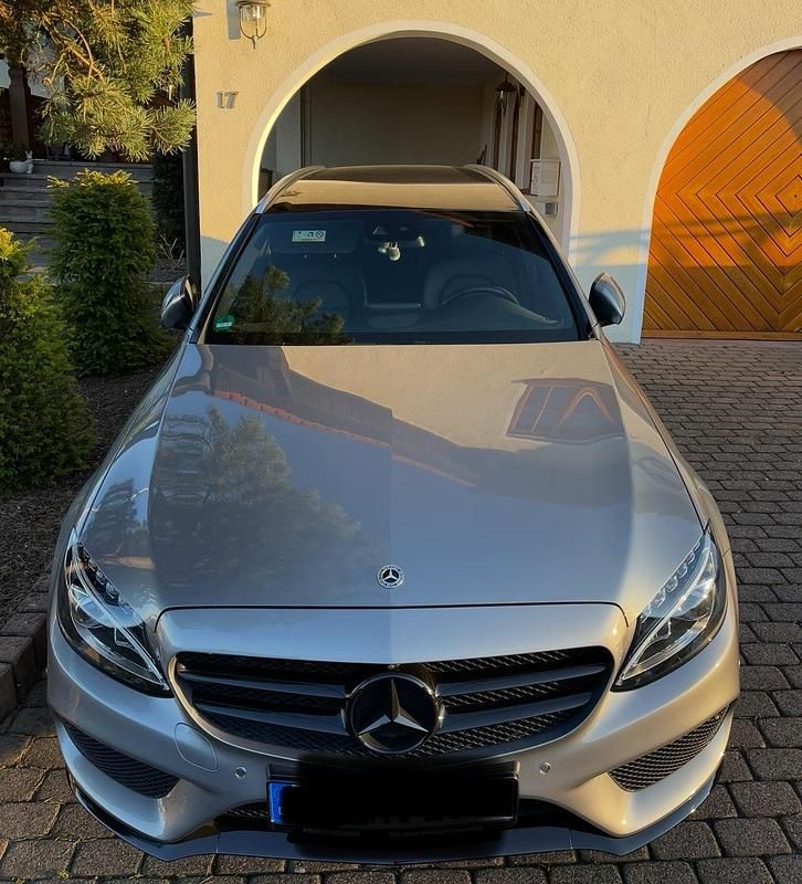 Gebraucht Mercedes C250 AMG line 211 PS (155 kW) 2016 Silber Kombi