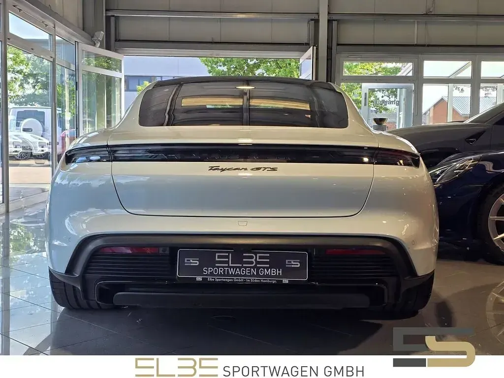 Gebraucht Porsche Taycan GTS 439 kW (598 PS) 2023 Weiß Limousine