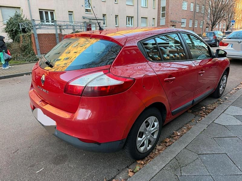 Gebraucht Renault Mégane 101 PS (74 kW) 2009 Rot Limousine