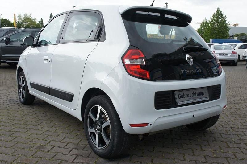 Gebraucht Renault Twingo Experience 69 PS (50 kW) 2017 Weiß Kleinwagen