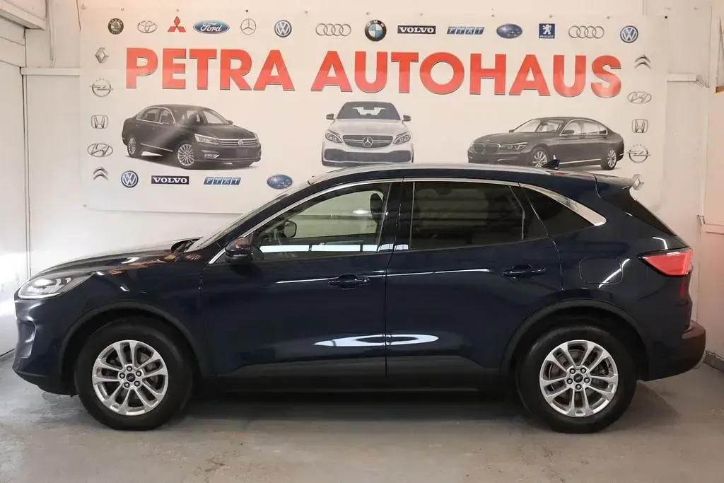 Gebraucht Ford Kuga Titanium X 190 PS (139 kW) 2022 Blau SUV