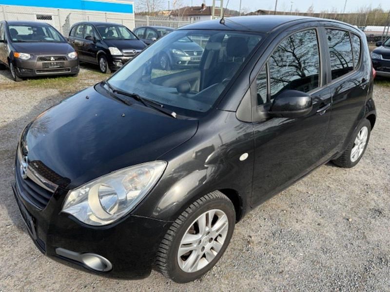 Gebraucht Opel Agila Edition 94 PS (69 kW) 2012 Schwarz Kleinwagen