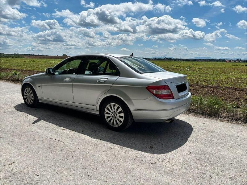 Gebraucht Mercedes C200 184 PS (135 kW) 2008 Silber Limousine