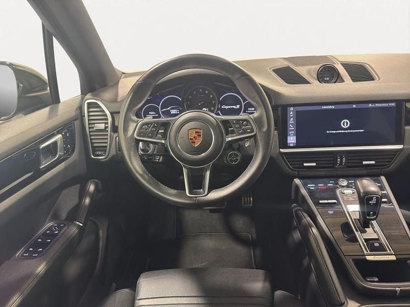 Gebraucht Porsche Cayenne S Chrono 441 PS (324 kW) 2019 Schwarz SUV