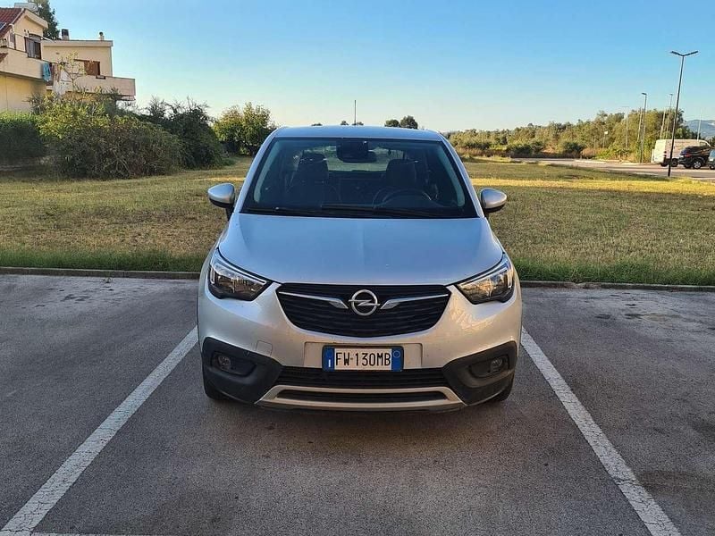 Silber Gebraucht 2019 Opel Crossland X Innovation SUV | 11.850 € (Superpreis) - Bild 1/4
