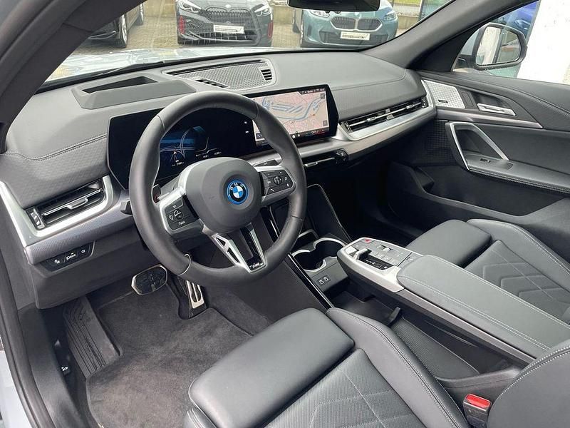 Gebraucht BMW iX2 M Sport 230 kW (313 PS) 2025 Grau SUV