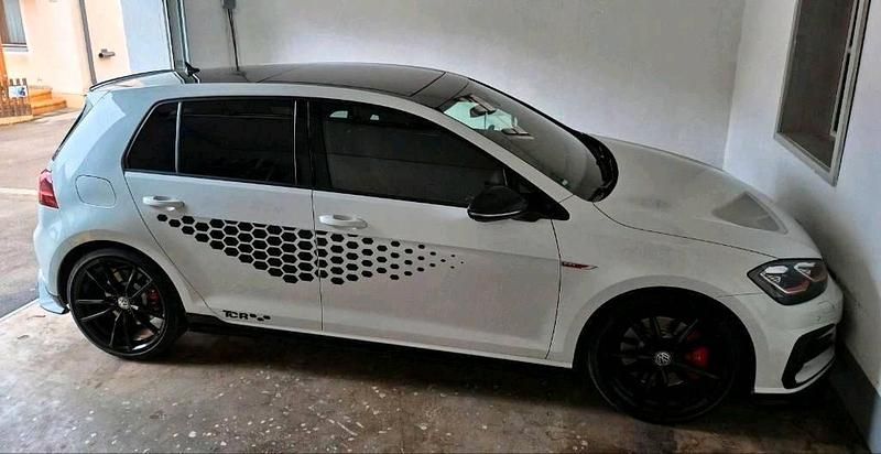 Gebraucht VW Golf VII GTI 290 PS (213 kW) 2019 Weiß Limousine