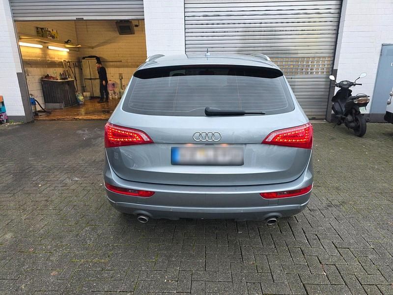 Gebraucht Audi Q5 Ambiente 239 PS (175 kW) 2010 Silber SUV