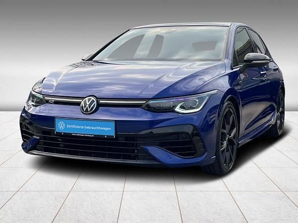 Blau (lapiz blue metallic) Gebraucht 2024 VW Golf VIII R Limousine | 47.771 € - Bild 1/4