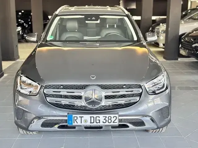 Gebraucht Mercedes GLC220 194 PS (142 kW) 2020 Andere SUV