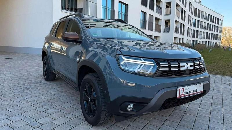 Gebraucht Dacia Duster Extreme 150 PS (110 kW) 2023 Grau SUV