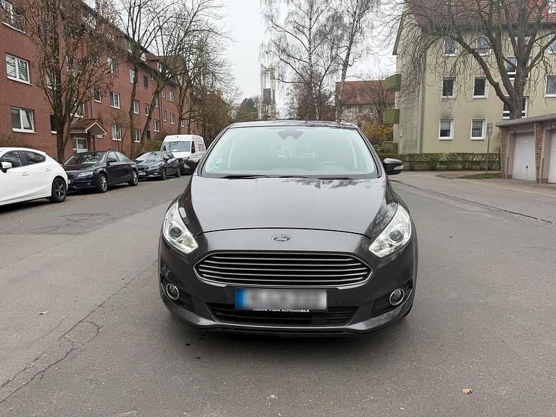Gebraucht Ford S-MAX S 150 PS (110 kW) 2016 Grau Van / Kleinbus