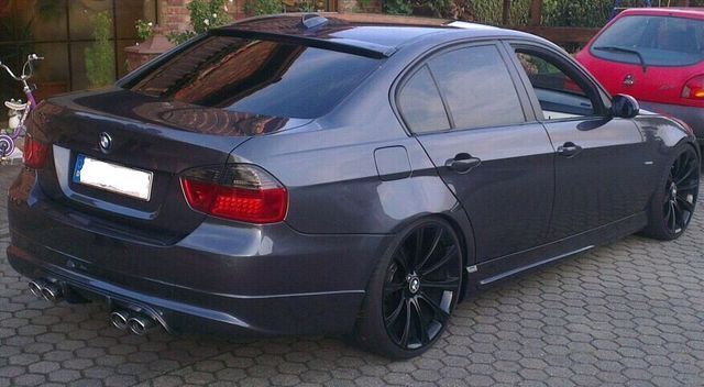 Gebraucht BMW 320 222 PS (163 kW) 2006 Grau Limousine