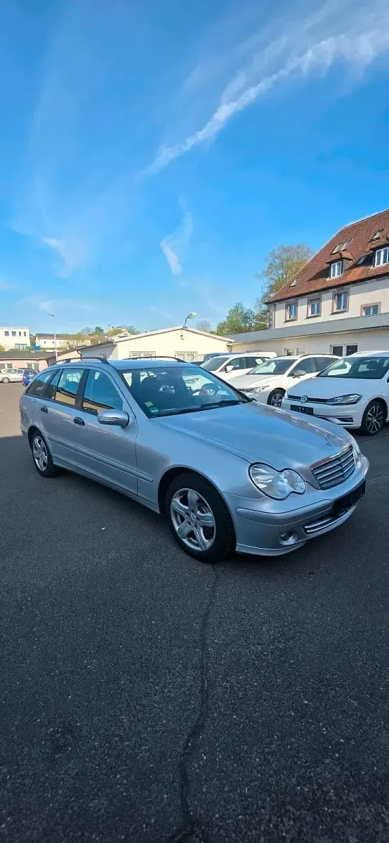 Gebraucht Mercedes C200 122 PS (89 kW) 2006 Silber Kombi