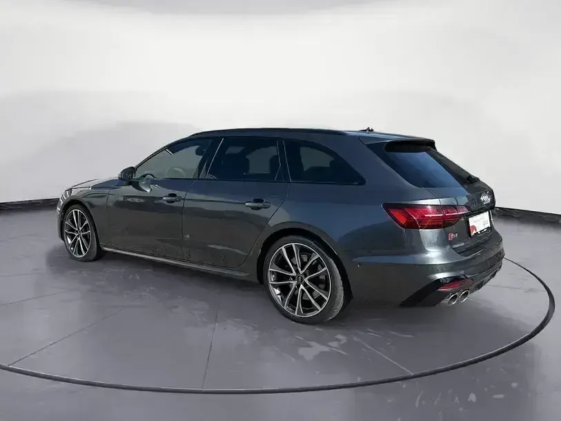 Gebraucht Audi S4 Ambiente 341 PS (250 kW) 2022 Daytonagrau perleffekt Kombi