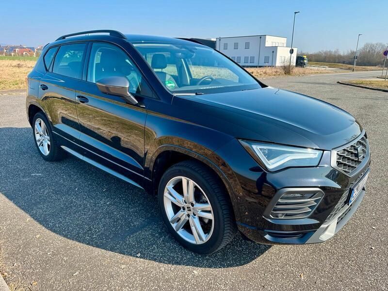 Schwarz Gebraucht 2023 Seat Ateca FR SUV | 28.900 € (Fairer Preis) - Bild 1/4