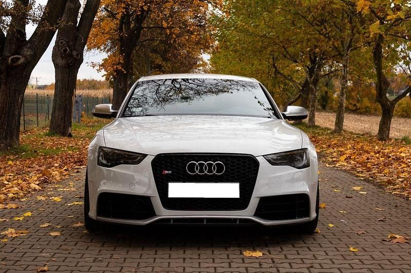 Weiß Gebraucht 2012 Audi S5 Sportback Sport Kleinwagen | 22.900 € - Bild 1/4