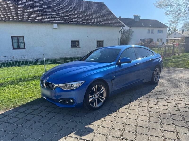 Blau Gebraucht 2015 BMW 420 Luxury Line Coupé | 17.500 € (Fairer Preis) - Bild 1/4