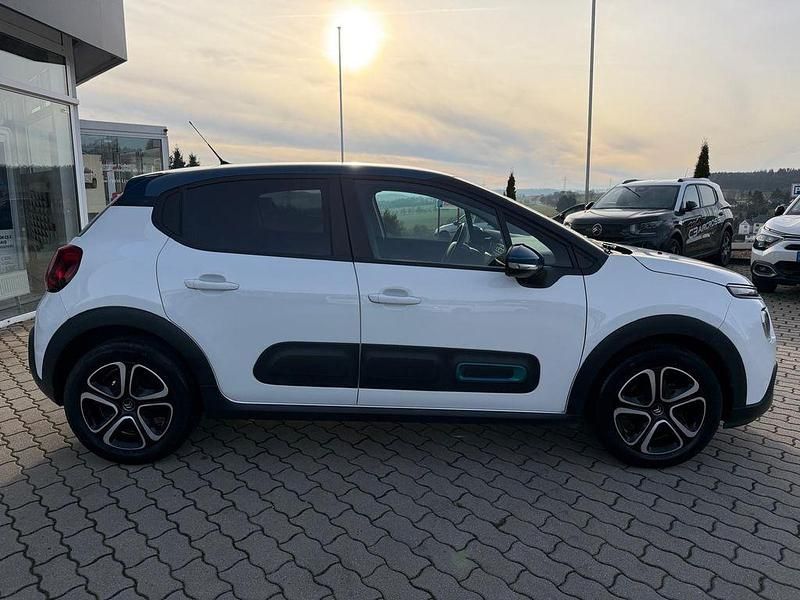 Gebraucht Citroën C3 Feel 83 PS (61 kW) 2021 Polar weiß Limousine