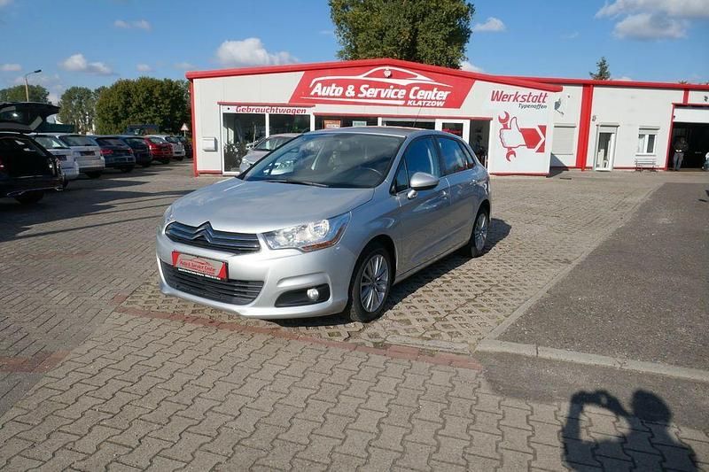 Grau Gebraucht 2013 Citroën C4 Limousine | 5.970 € (Fairer Preis) - Bild 1/4