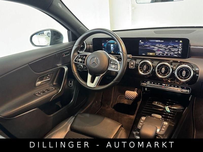 Gebraucht Mercedes A220 190 PS (139 kW) 2021 Schwarz Limousine