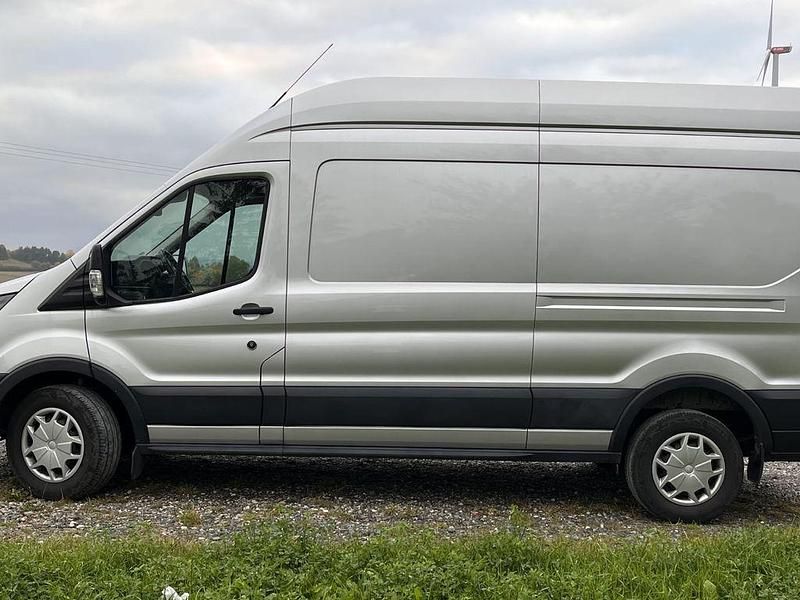 Gebraucht Ford Transit 170 PS (125 kW) 2022 Silber Limousine