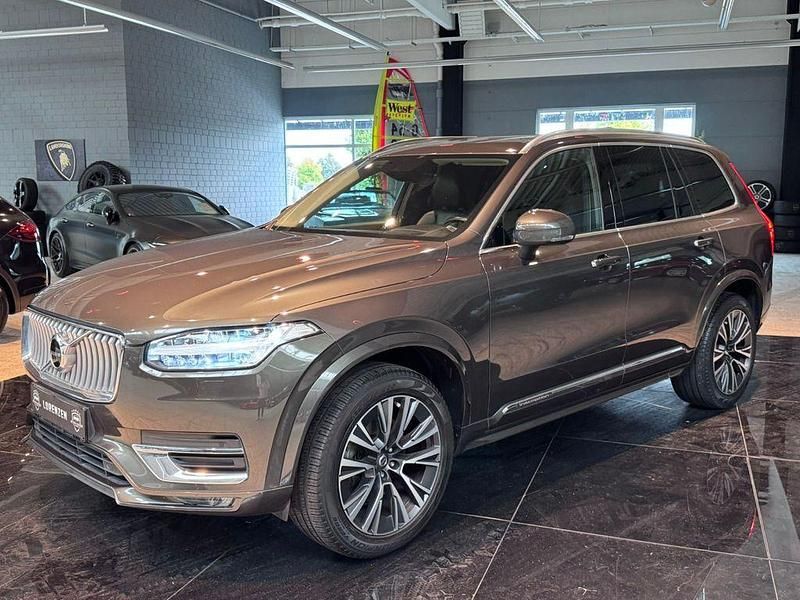 Grau Gebraucht 2019 Volvo XC90 Inscription SUV | 33.995 € (Fairer Preis) - Bild 1/4