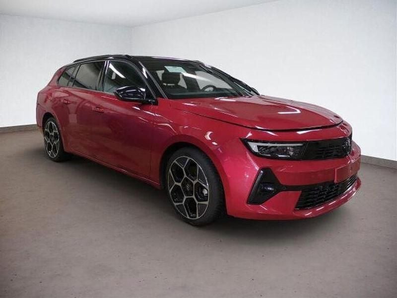 Gebraucht Opel Astra Ultimate 131 PS (96 kW) 2025 Kardio rot Kombi