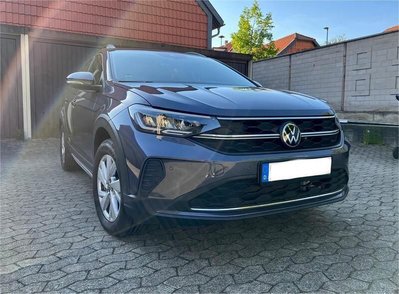 Grau Gebraucht 2022 VW Taigo Life SUV | 19.900 € (Superpreis) - Bild 1/4