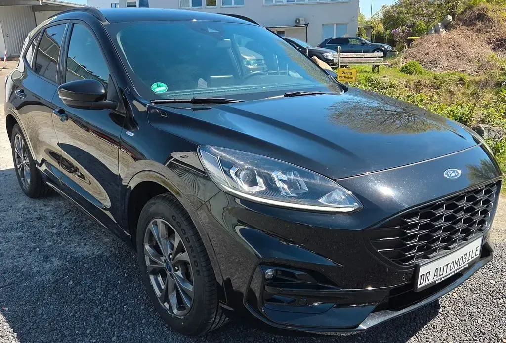 Usata Ford Kuga ST-Line 150 CV (110 kW) 2020 Nero SUV