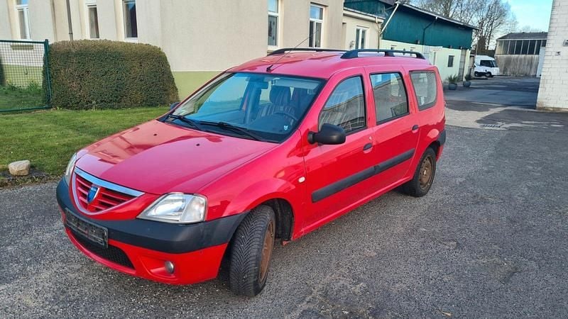 Gebraucht Dacia Logan Lauréate 105 PS (77 kW) 2008 Rot Kombi