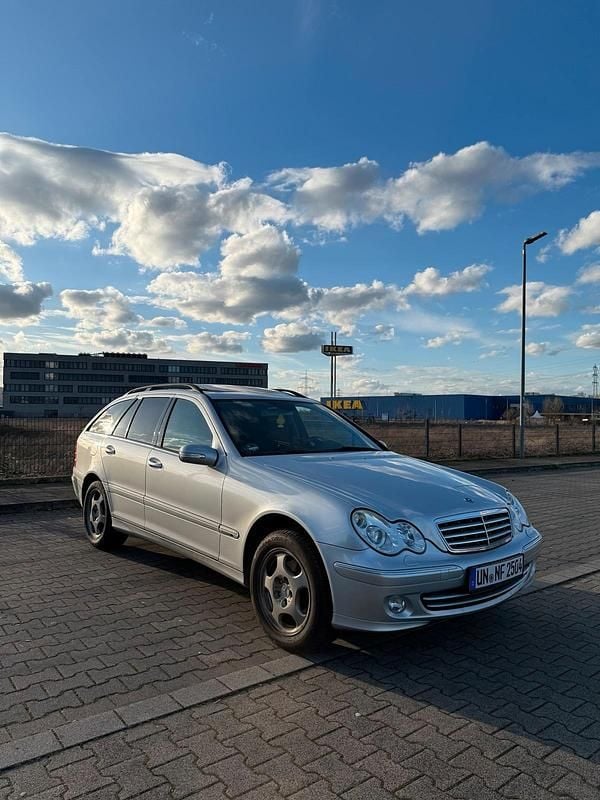 Gebraucht Mercedes C200 163 PS (119 kW) 2006 Silber Kombi