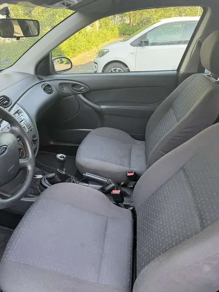 Gebraucht Ford Focus 101 PS (74 kW) 2004 Limousine