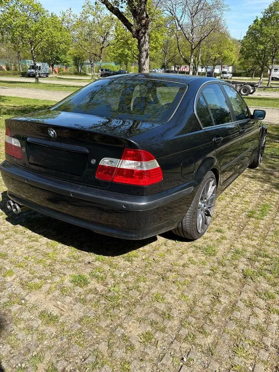 Usata BMW 320 170 CV (125 kW) 2003 Nero Berlina