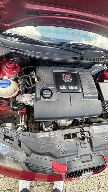 Gebraucht Seat Ibiza 65 PS (47 kW) 2002 Rot Kleinwagen