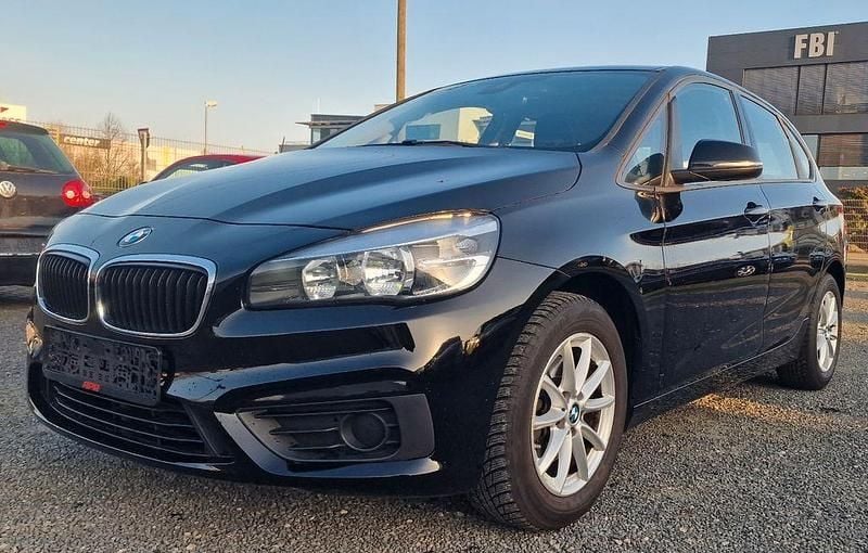 Gebraucht BMW 218 136 PS (100 kW) 2017 Schwarz Kombi