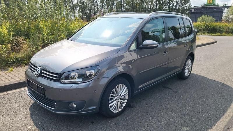 Grau Gebraucht 2014 VW Touran Cup Van / Kleinbus | 6.500 € (Superpreis) - Bild 1/4