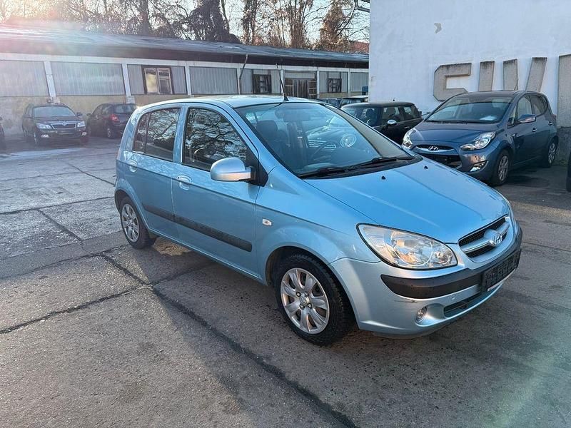 Gebraucht Hyundai Getz 67 PS (49 kW) 2008 Blau Kleinwagen