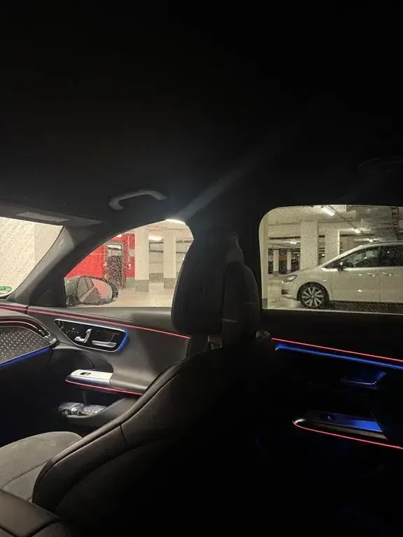 Gebraucht Mercedes E300 Advanced Plus 204 PS (150 kW) 2024 Schwarz Limousine
