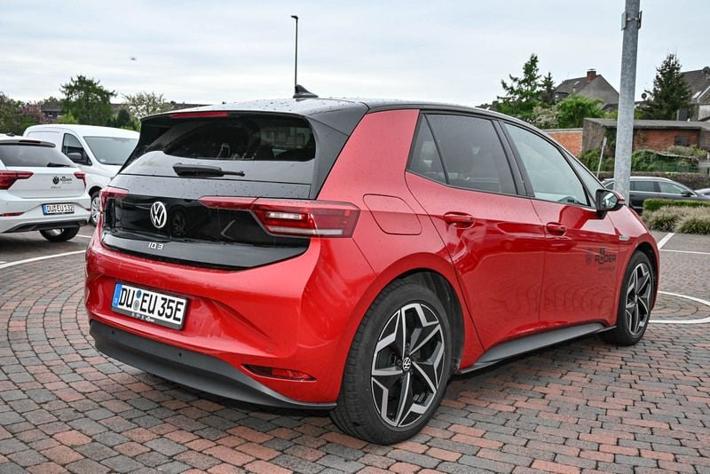 Gebraucht VW ID.3 Pro Performance 150 kW (204 PS) 2024 Andere farbe Kleinwagen