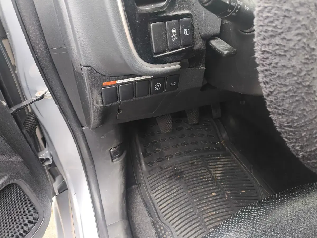 Gebraucht Mitsubishi Outlander Invite 150 PS (110 kW) 2013 Silber SUV