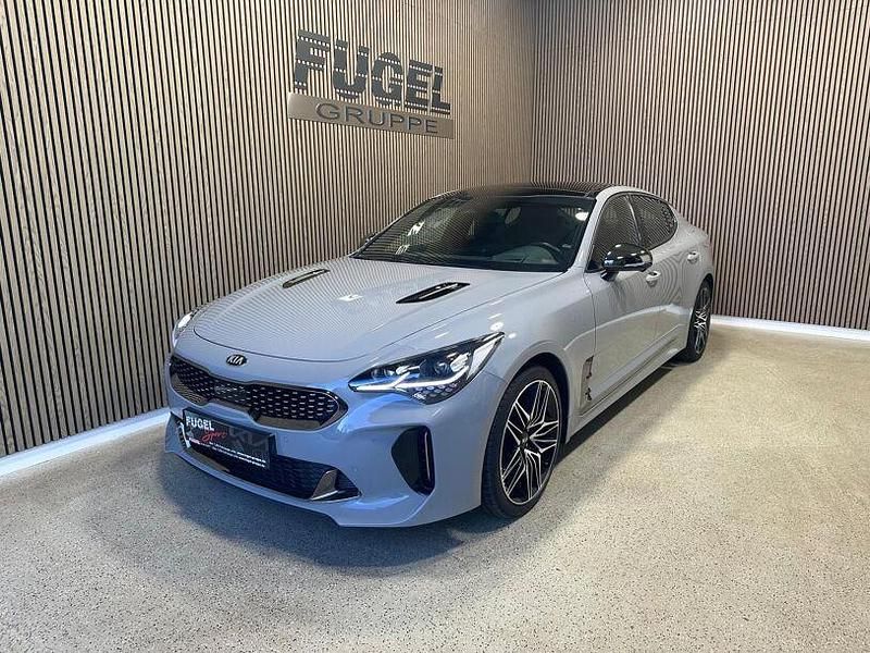 Gebraucht Kia Stinger GT 366 PS (269 kW) 2021 Silber Kleinwagen