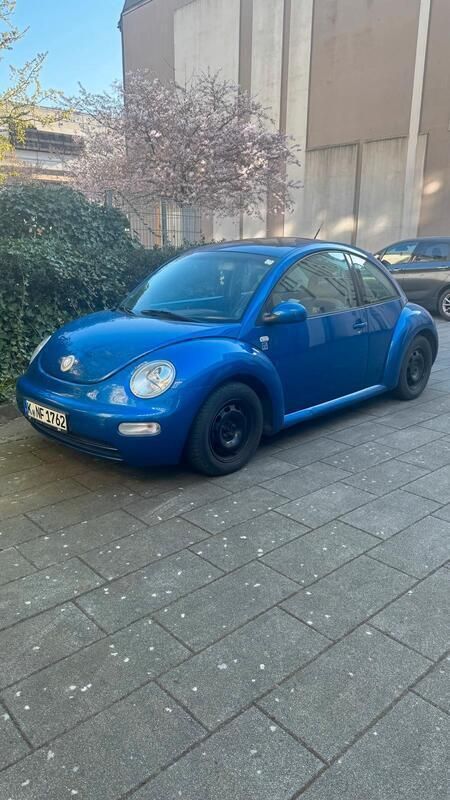 Blau Gebraucht 2002 VW Beetle Kleinwagen | 1.000 € (Fairer Preis) - Bild 1/4