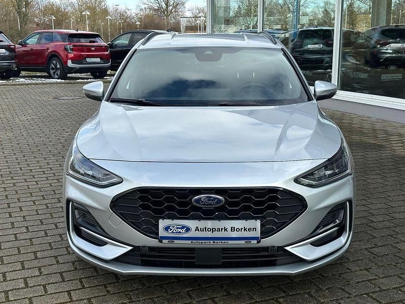 Gebraucht Ford Focus ST-Line X 155 PS (114 kW) 2025 Silber Limousine